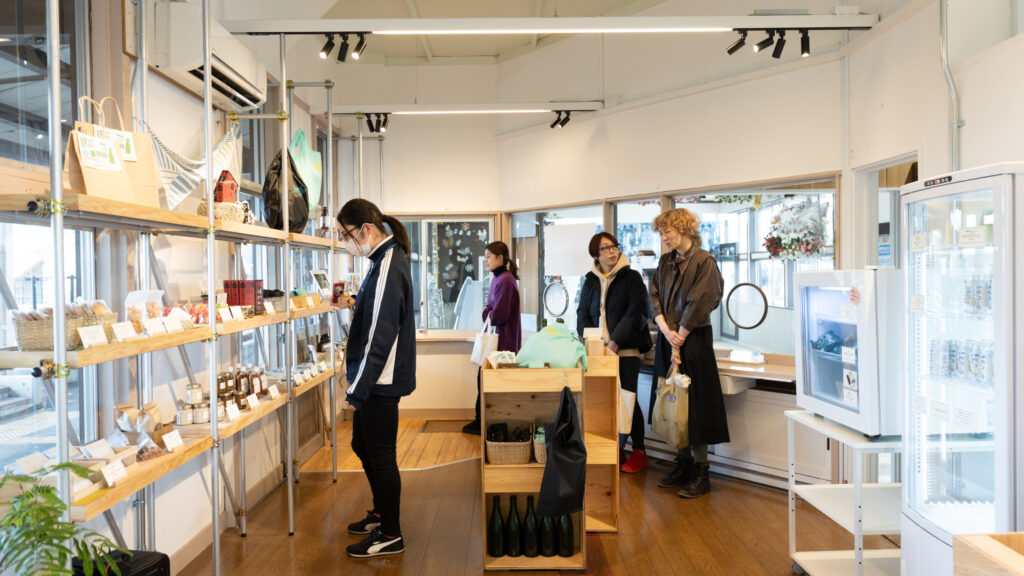 haccoba 小高駅舎醸造所＆PUBLIC MARKET 