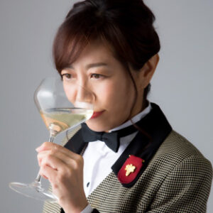 http://友田晶子