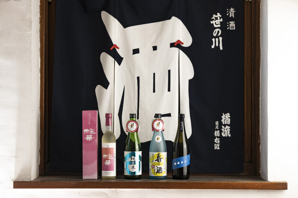 From left: 'Sasanokawa Junmai Ginjo Toka,' 'Sasanokawa Junmaishu,' 'Haru-zake Junmai Ginjo Nama,' and 'Sasanokawa Fukushimaichi Karakuchi ICHI.'