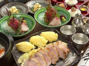 居酒屋 朧 おぼろ