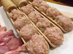 とりなす
